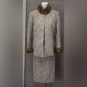Tweed Skirt Suit with Fur Trim  M